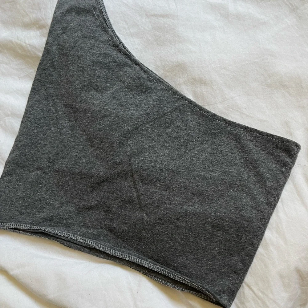 XS Reworked Adidas Crop Top - Picture 3 of 4